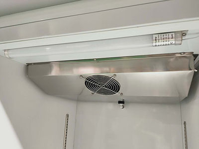 Регулируемое промышленное холодильное оборудование с двойной герметикой подушки безопасности и универсальными колесами высокой прочности 6