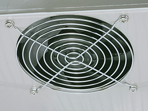 Регулируемое промышленное холодильное оборудование с двойной герметикой подушки безопасности и универсальными колесами высокой прочности 8